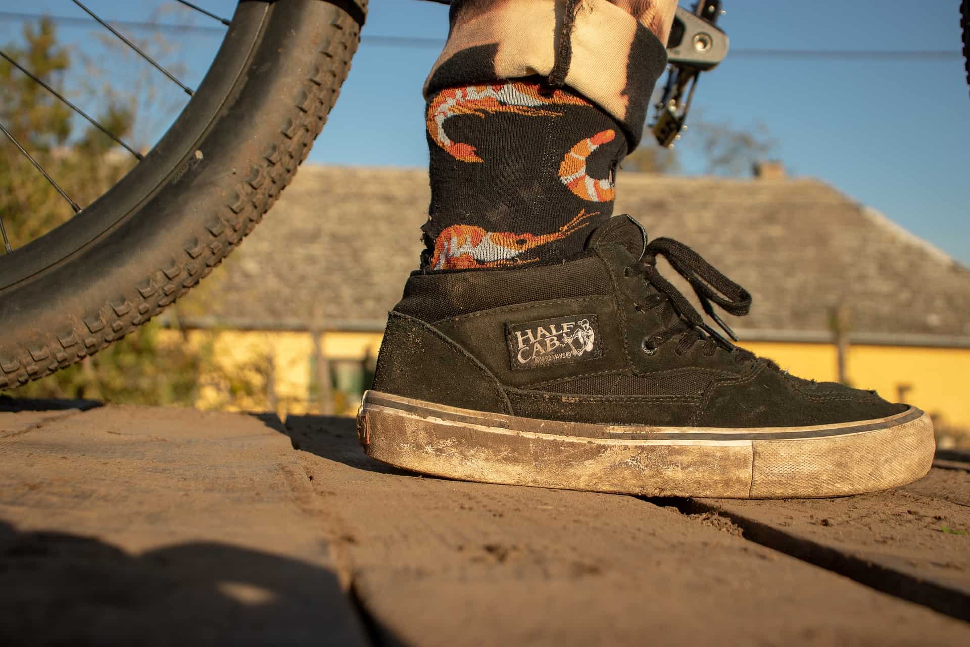 stimuleren Pedagogie Brawl The 8 Best BMX Shoes For An Awesome Ride - The Cyclist Review